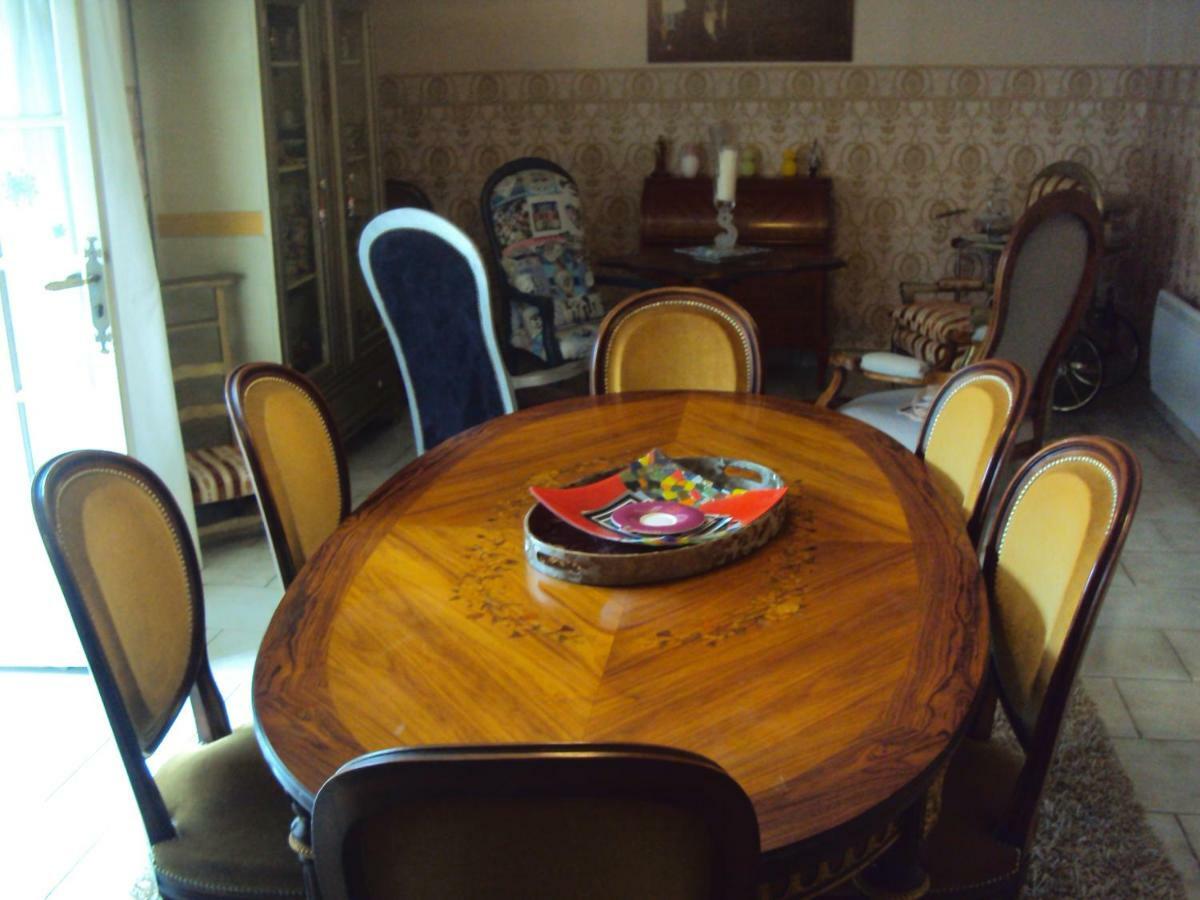 Maison Les Bleuets Hotel Le Perreon Kültér fotó